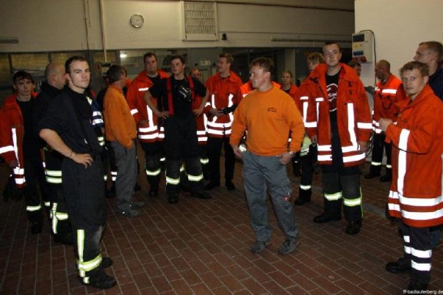 2010-10-05 -49- Einsatzuebung Kar-Lack